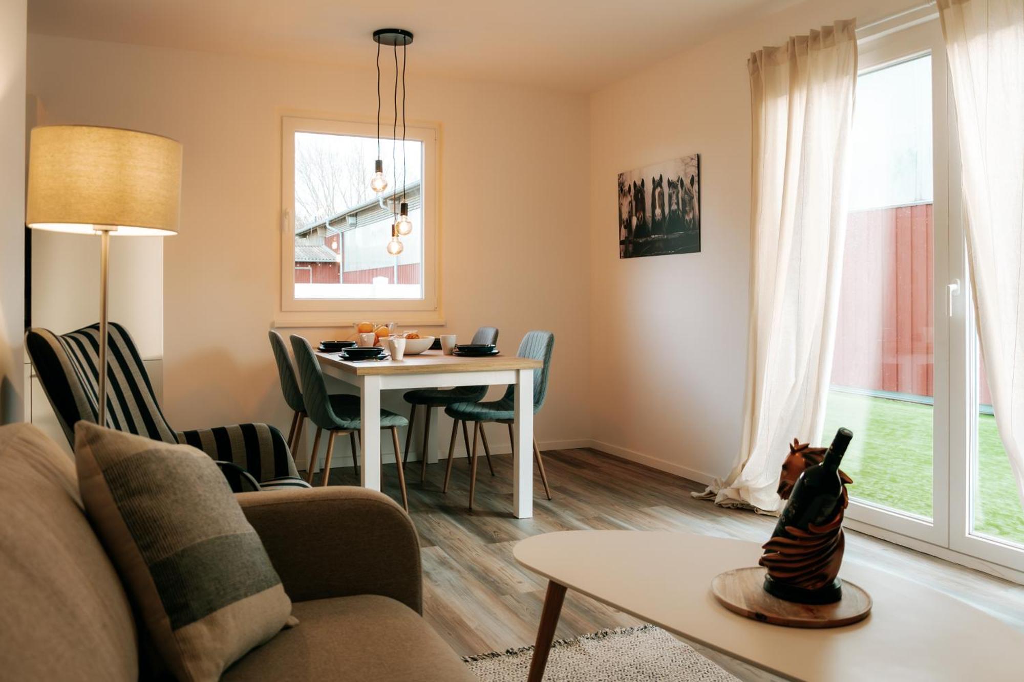 Ferienwohnungen Reiterhof Boltenhagen Bagian luar foto